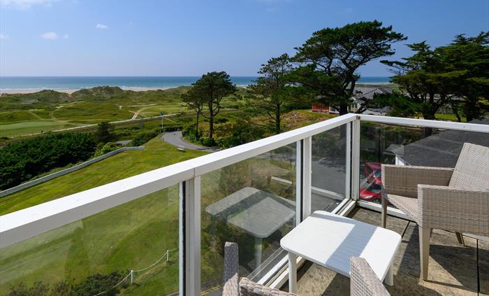 We have a selection of sea view and hill view rooms, singles, twins, doubles and family rooms.